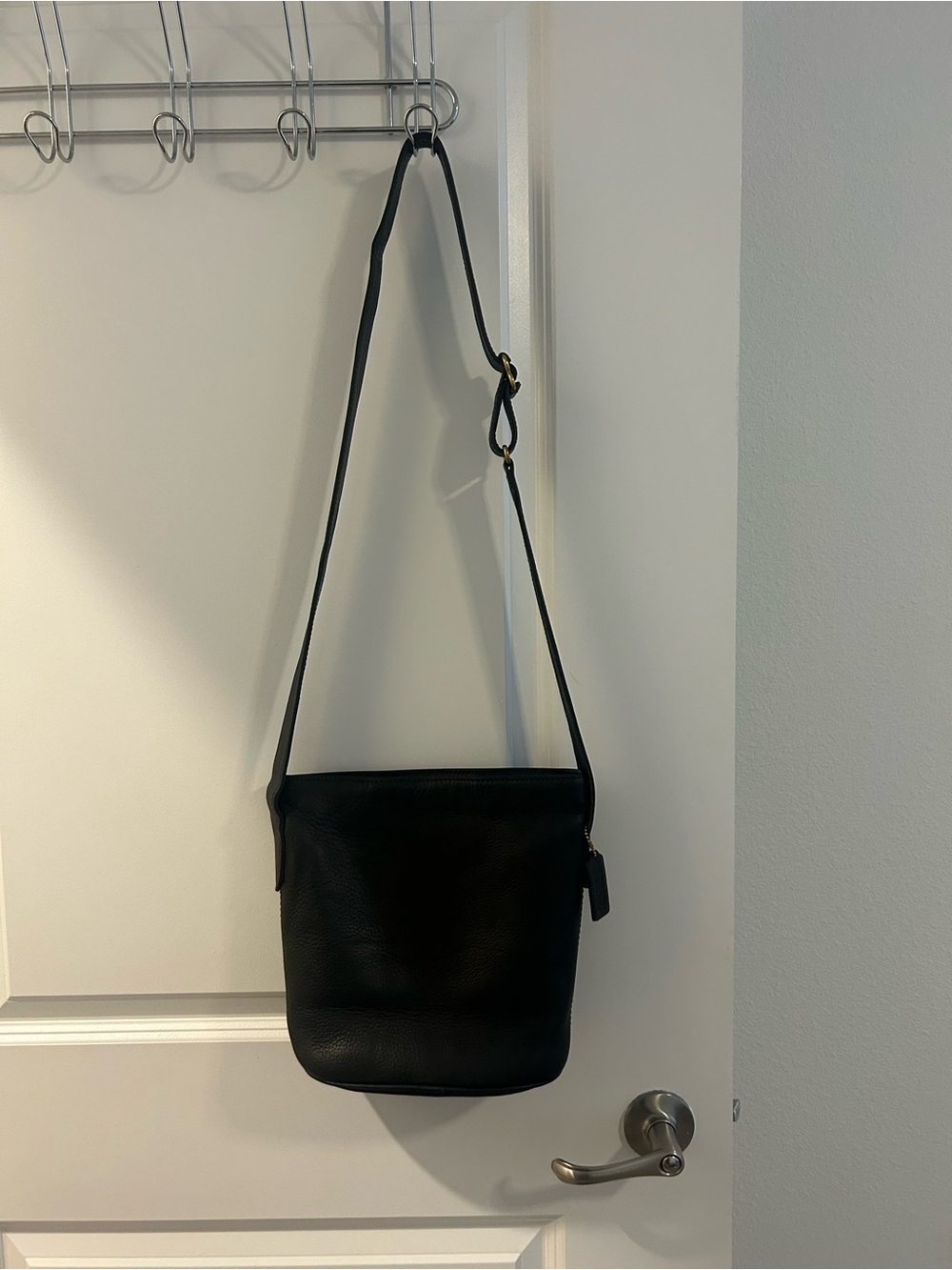 1997 Vintage Coach Sonoma Bucket Zip Bag - Picture 4 of 14